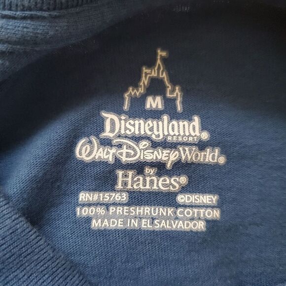 Hanes Walt Disney World 100% Cotton Tshirt sz Med - Picture 7 of 7